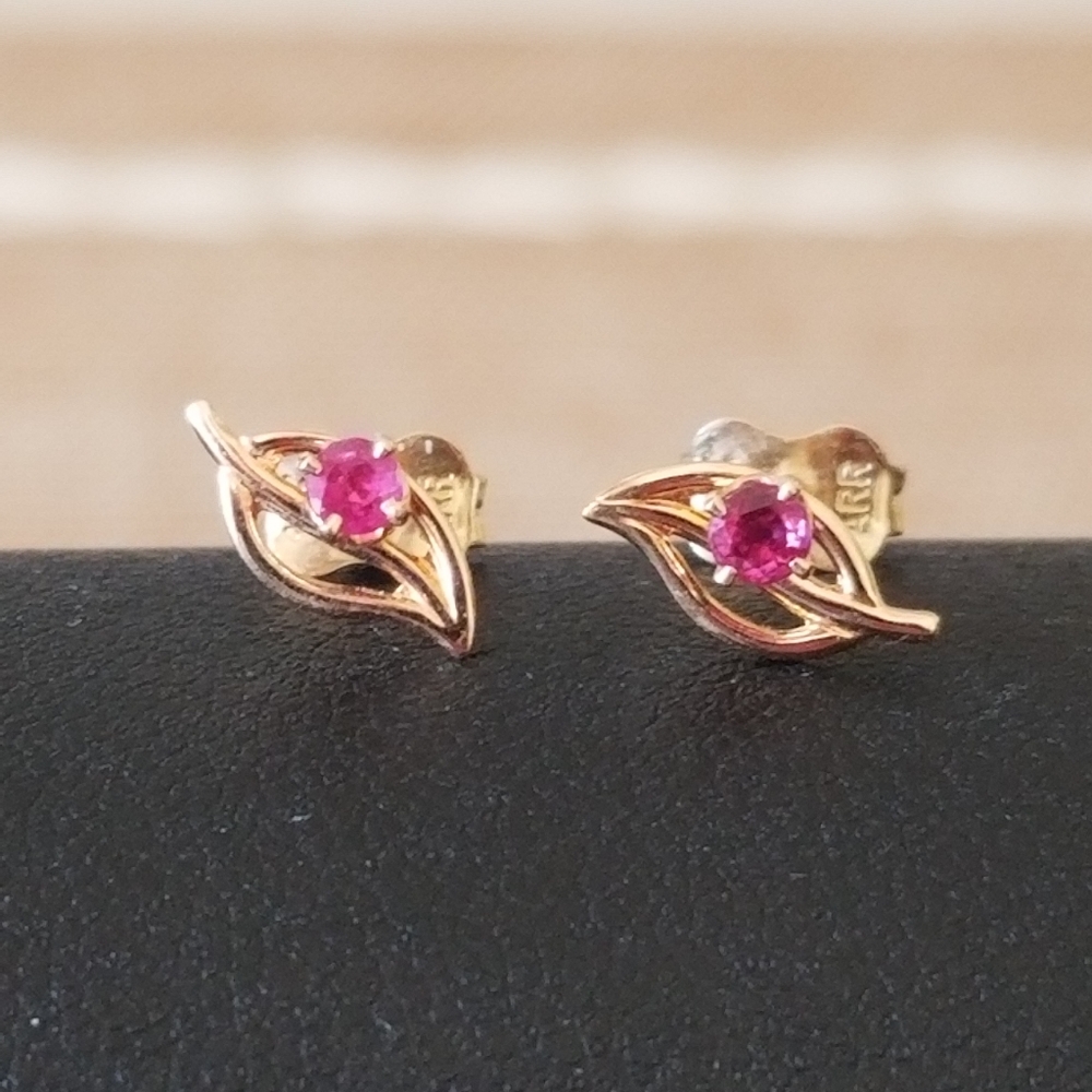 14K Gold Ruby Leaf Earrings